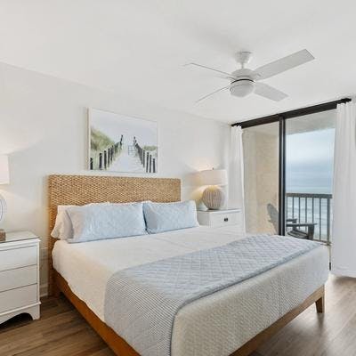 Primary bedroom in an oceanfront Folly Beach vacation rental.