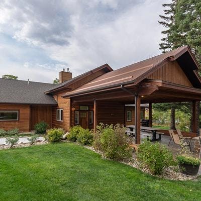 Exterior view of a West Yellowstone vacation rental.