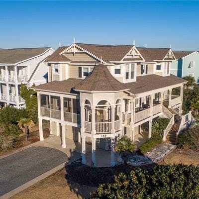 Exterior view of a Holden Beach vacation rental.